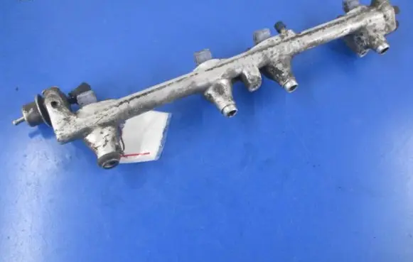 Ford Transit Fuel main line pipe 95WF-9D280-BA
