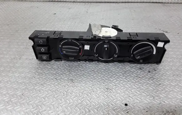 BMW 5 E39 Climate control unit 64116905031