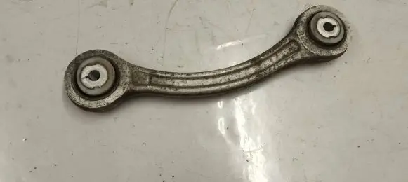 Maserati Ghibli Rear upper control arm/wishbone 69573