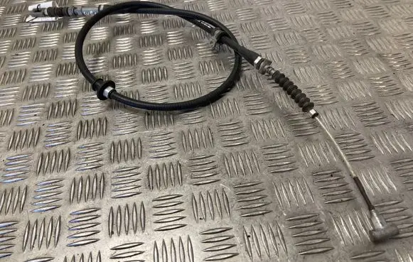 Iveco Daily 35 - 40.10 Handbrake/parking brake wiring cable 5801638729 20170810