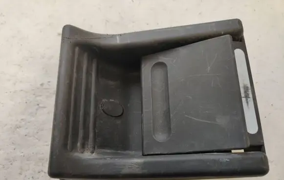 Mercedes-Benz Sprinter W901 W902 W903 W904 Rear door interior handle 9017601361