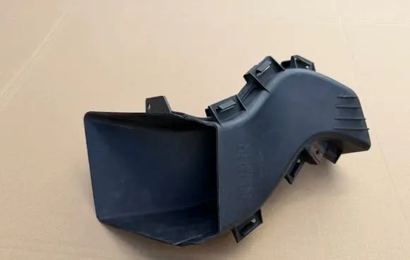 BMW 1 E82 E88 Brake cooling air channel/duct 8046328