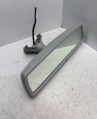 Volkswagen Golf V Rear view mirror (interior) E11015625