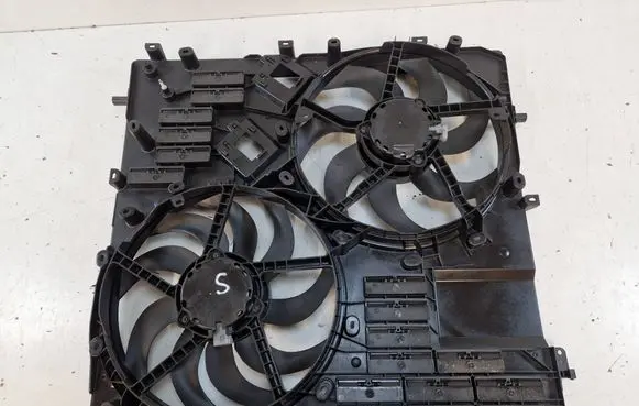 Renault Master IV Electric radiator cooling fan 214815139R