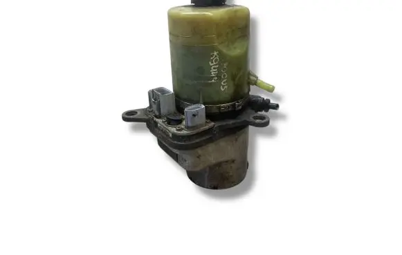 Ford Focus Power steering pump 4M513K514BF