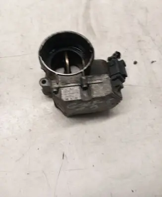 Volkswagen Golf V Throttle valve 03G128063 240121001 04072
