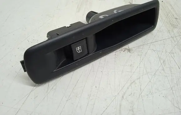 Renault Scenic III - Grand scenic III Electric window control switch 829500004R
