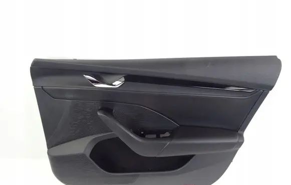 Skoda Octavia Mk4 Front door card panel trim 5E4867012