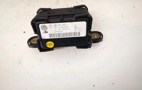 Volkswagen Touran I ESP acceleration yaw rate sensor 1k0907655c 10.1701-0322.3