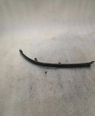 Under headlight/headlamp trim