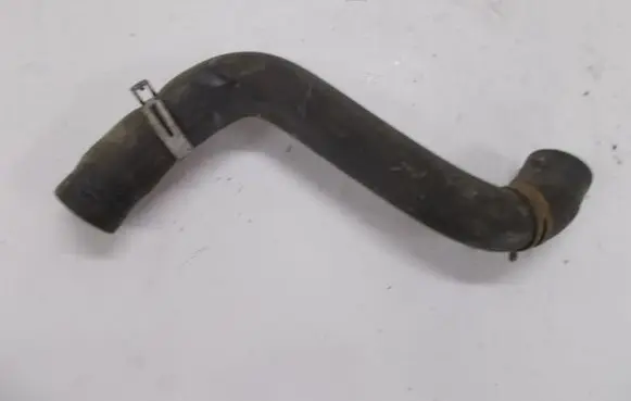 Ford Fiesta Engine coolant pipe/hose 