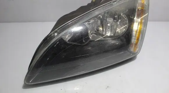 Ford Focus Headlight/headlamp