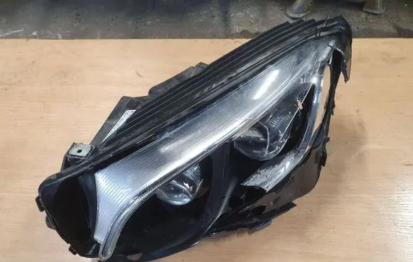Mercedes-Benz GLC X253 C253 Headlight/headlamp A2539061501 12518205 Q02ZGS0002