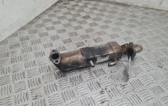 Toyota Corolla E120 E130 EGR valve cooler 2560133020