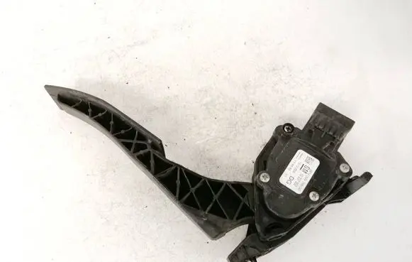 Opel Insignia A Accelerator throttle pedal 13237352 6pv009765-00