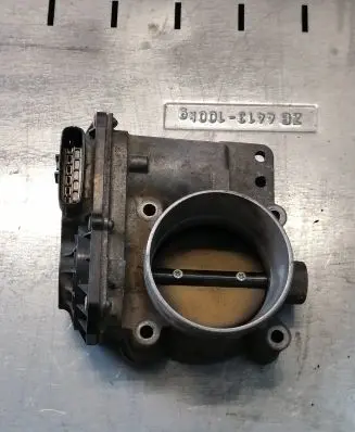 Volvo V50 Throttle valve 30711551