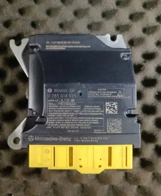 Mercedes-Benz Sprinter W901 W902 W903 W904 Airbag control unit/module A9079006303
