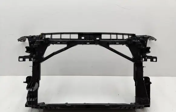 Audi A3 8Y Front piece kit 8Y0805588