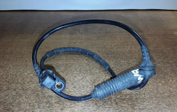 BMW 1 E82 E88 ABS brake wheel speed sensor 10071161573