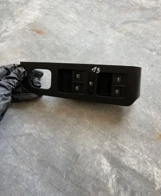 Skoda Superb B6 (3T) Electric window control switch 1Z0959858B 01030189