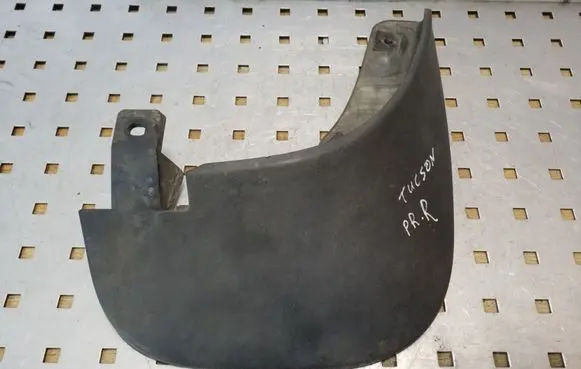 Hyundai Tucson JM Front mudguard 868322E010