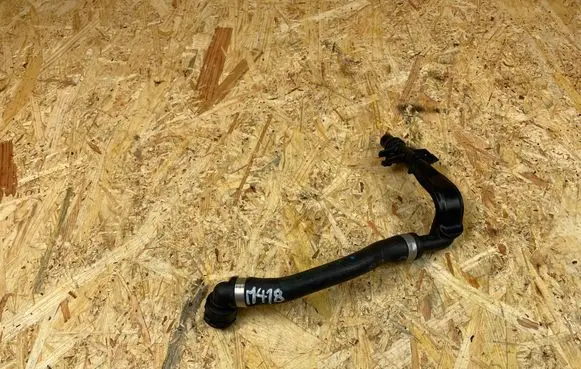 BMW X5 G05 Engine coolant pipe/hose 8472309
