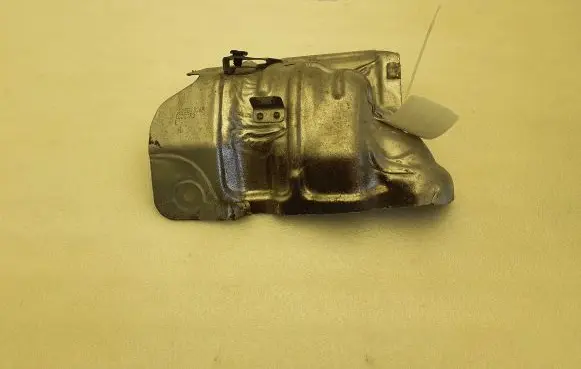 Nissan Qashqai Exhaust heat shield 144504628R 00021153