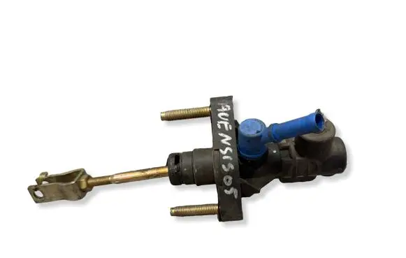 Toyota Avensis T250 Clutch master cylinder 10Y0TA