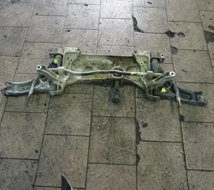 Skoda Yeti (5L) Front subframe