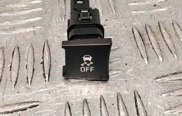 Traction control (ASR) switch