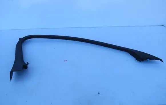 Volvo S90, V90 Front door trim bar 31417233