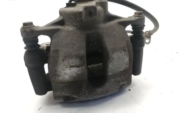 Toyota C-HR I Front brake caliper