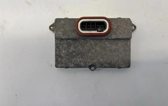 Mercedes-Benz C W203 Headlight ballast module Xenon 5DV00829000