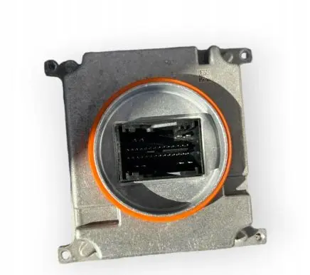 Volkswagen Golf VII Voltage converter/converter module 7P5941591AH