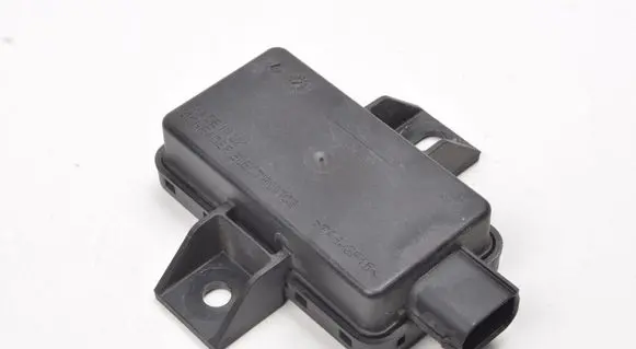 Maserati Quattroporte Tire pressure sensor 670001902