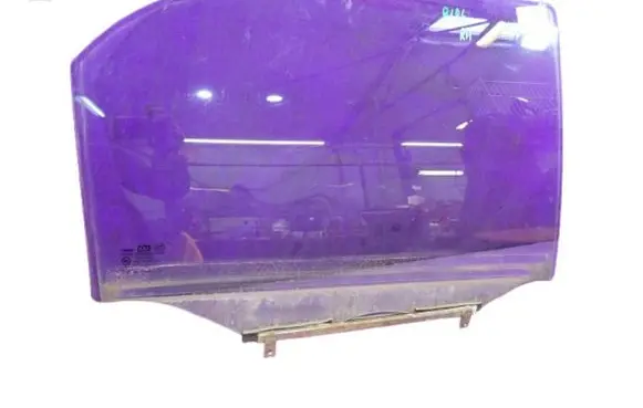 Chevrolet Spark Front door window glass four-door 