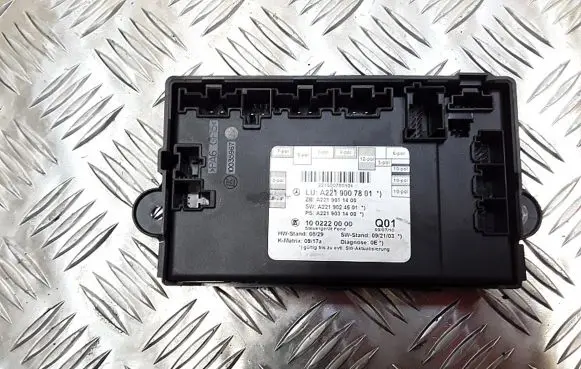 Mercedes-Benz S AMG W222 Door control unit/module a2219007801