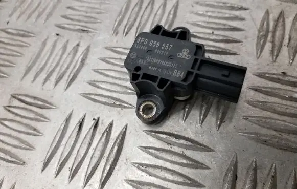 Audi A3 S3 A3 Sportback 8P Airbag deployment crash/impact sensor 8P0955557