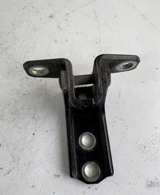 Peugeot 4007 Rear door lower hinge