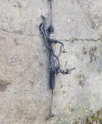 Nissan Almera Tino Steering rack