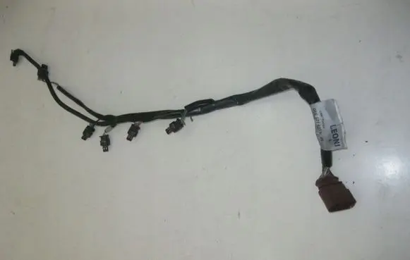Audi A5 8T 8F Fuel injector wires 06E971627N