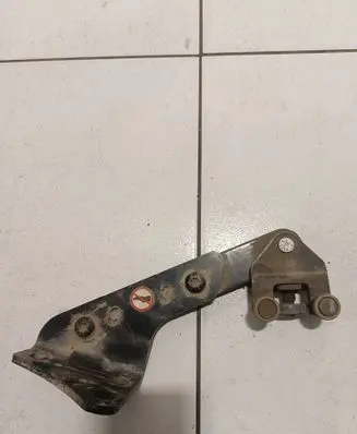Toyota Proace Sliding door lower roller guide/hinge 98080758D 97969M03