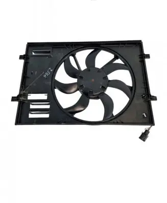 Seat Leon (5F) Radiator cooling fan shroud 5Q0121205