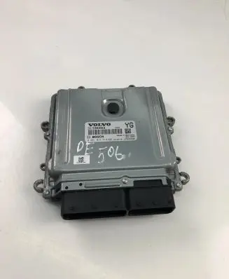 Volvo XC60 Engine control unit/module ECU 31336983 0281018414