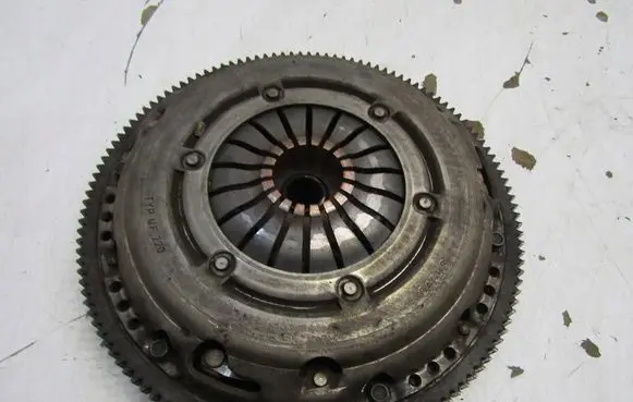 Seat Leon (5F) Clutch set kit 03F105273
