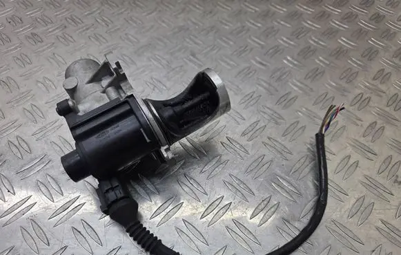Audi A4 S4 B7 8E 8H EGR valve EV07920K