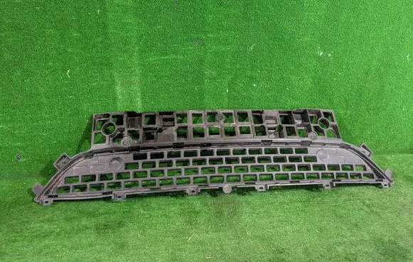 Renault Master III Front bumper lower grill 622546766R