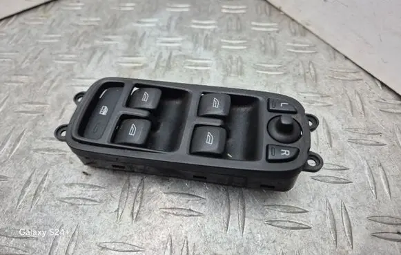 Volvo XC60 Electric window control switch 31272008