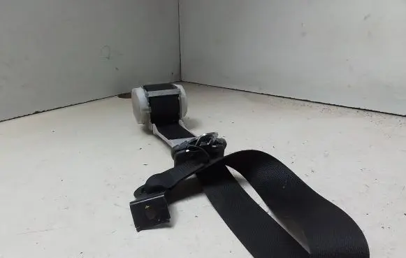 Opel Signum Front seatbelt