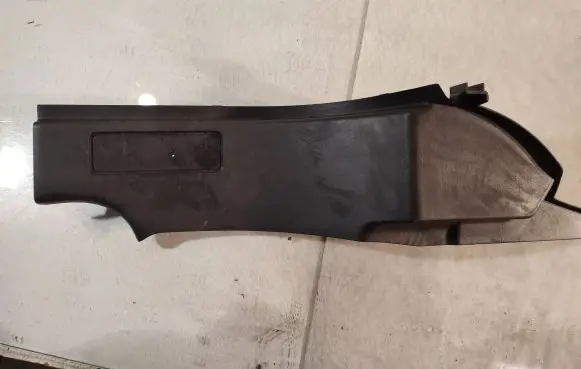 Land Rover Discovery Sport Other trunk/boot trim element LK7213244A